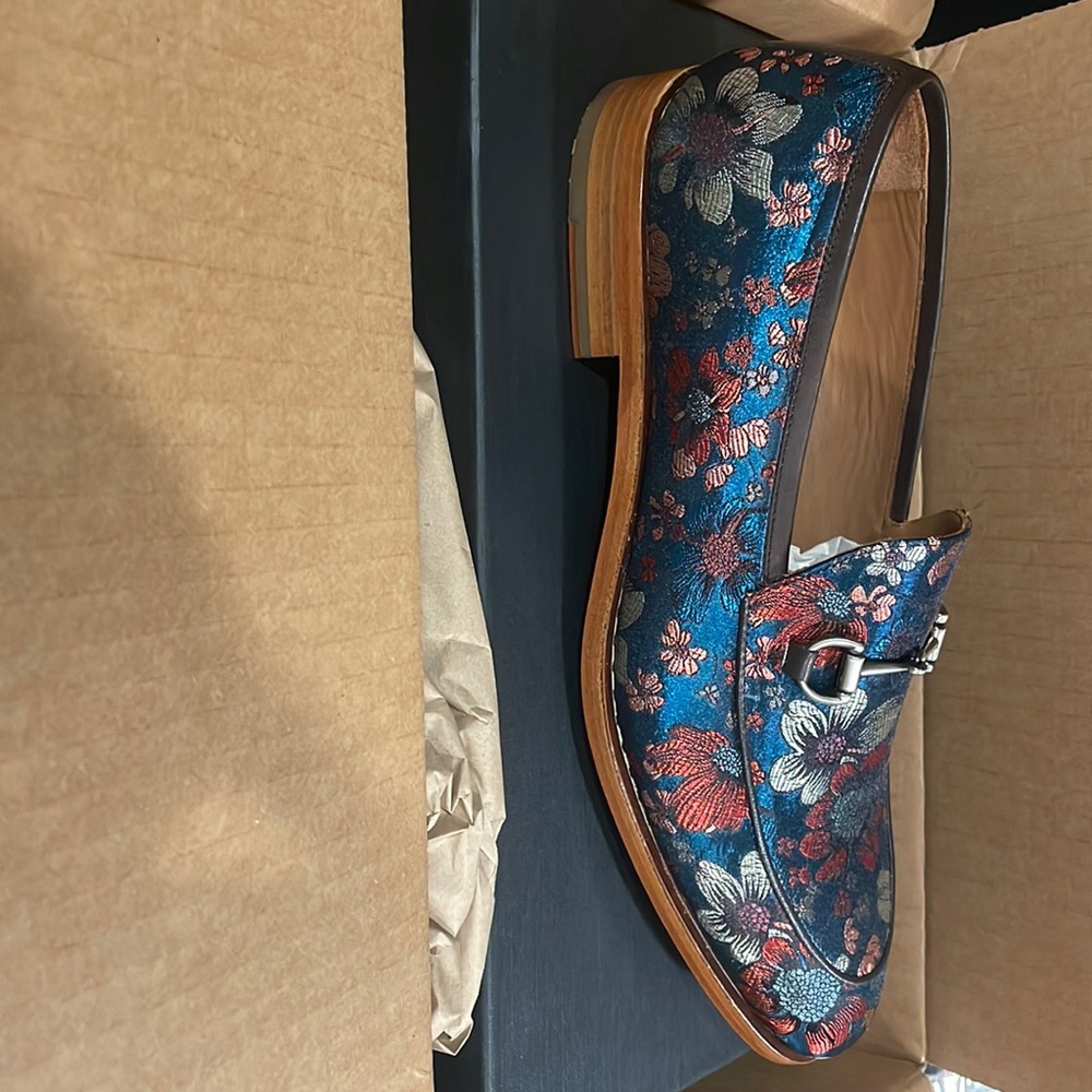 The Russell Loafer in Teal Dahlia